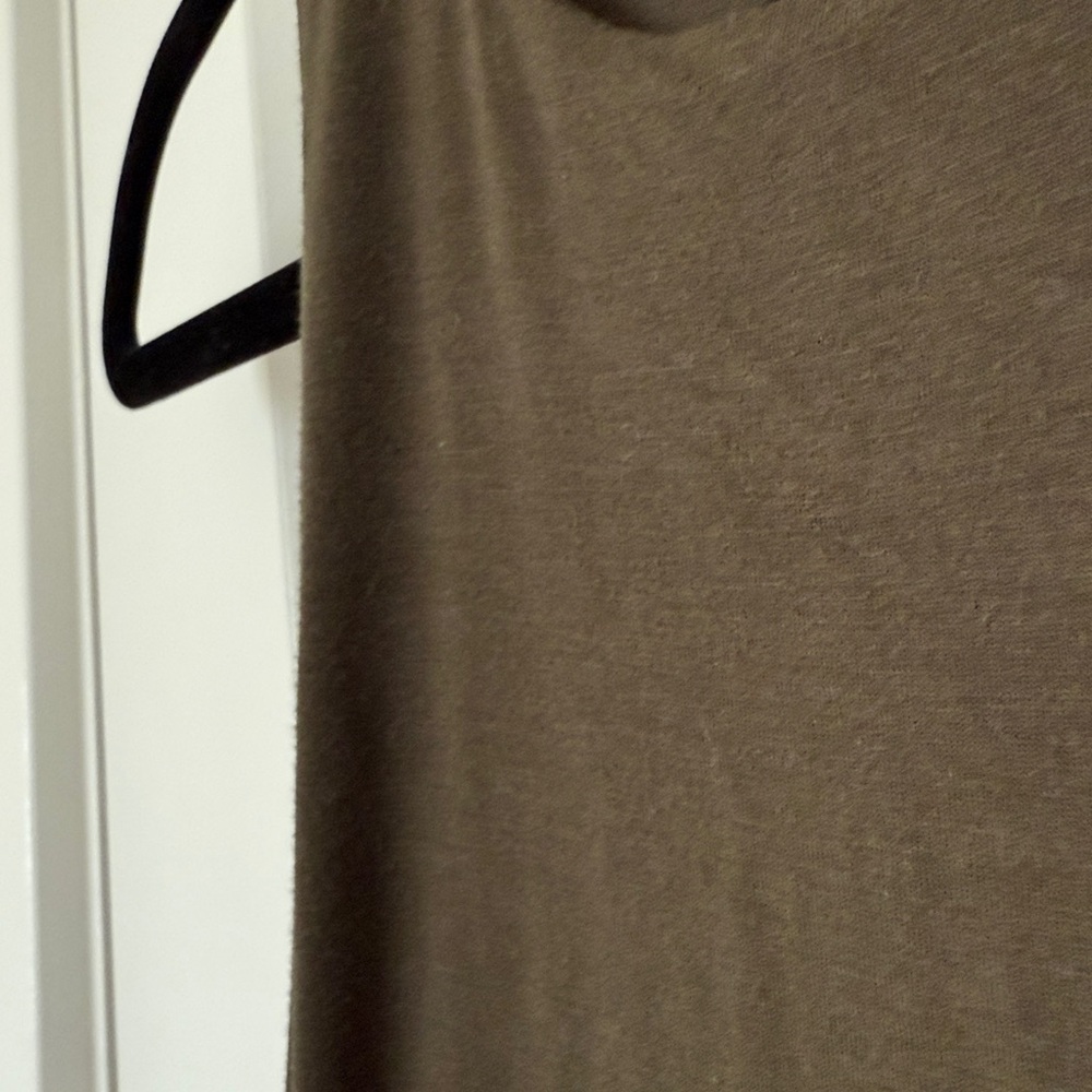 •NWOT CJLA Eden Tank in Olive - Picture 4 of 7